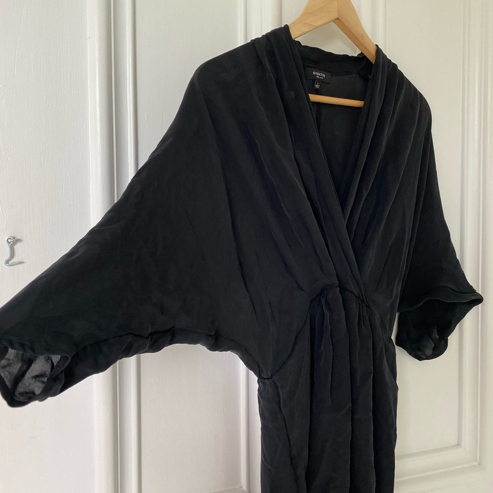 Black 100% silk Babaton dress